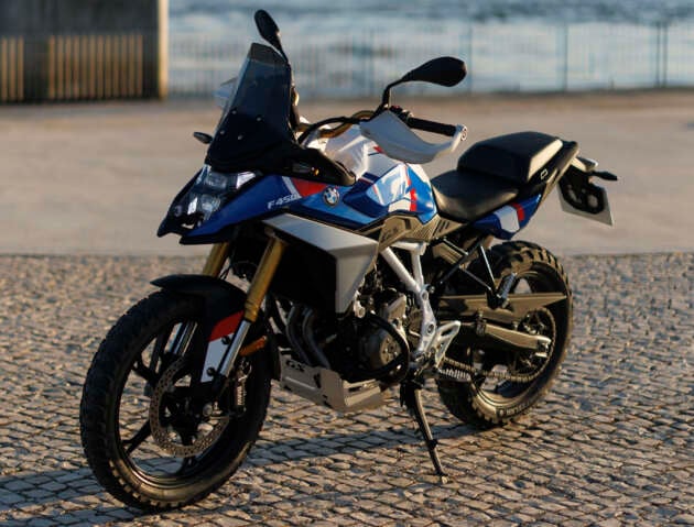 Cockpit view of the BMW F450 GS showing the TFT display