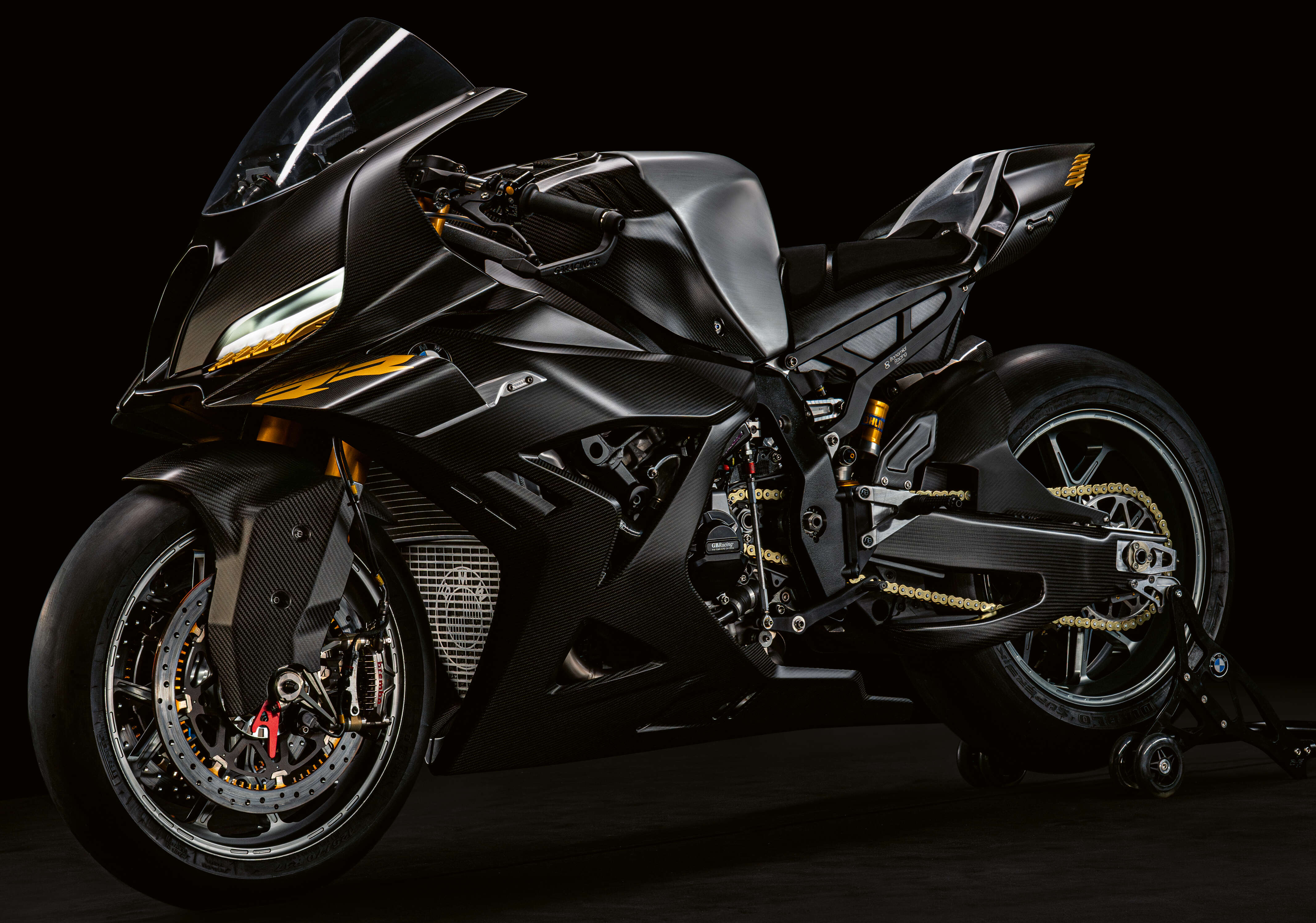Close up shot of the BMW Motorrad Concept RR
