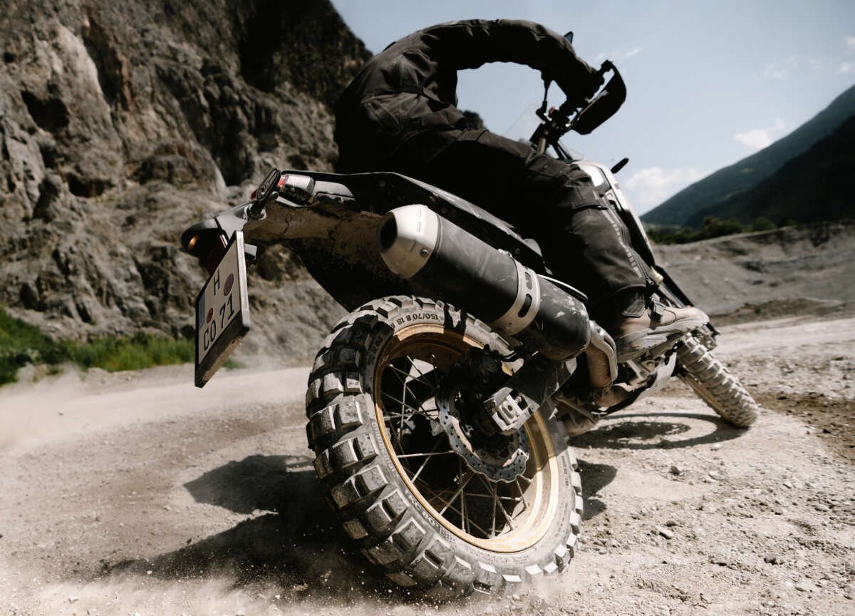 Continental TKC 80Β² tyre tread pattern